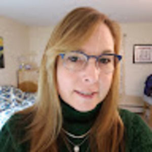 Meet your Posher, Elizabeth